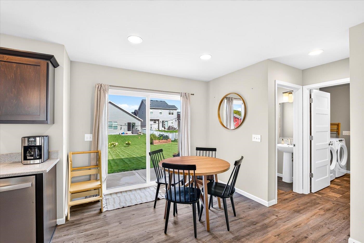 618 Prospect Road Waunakee, WI 53597 - Photo 17 of 52 Gallery Image 17