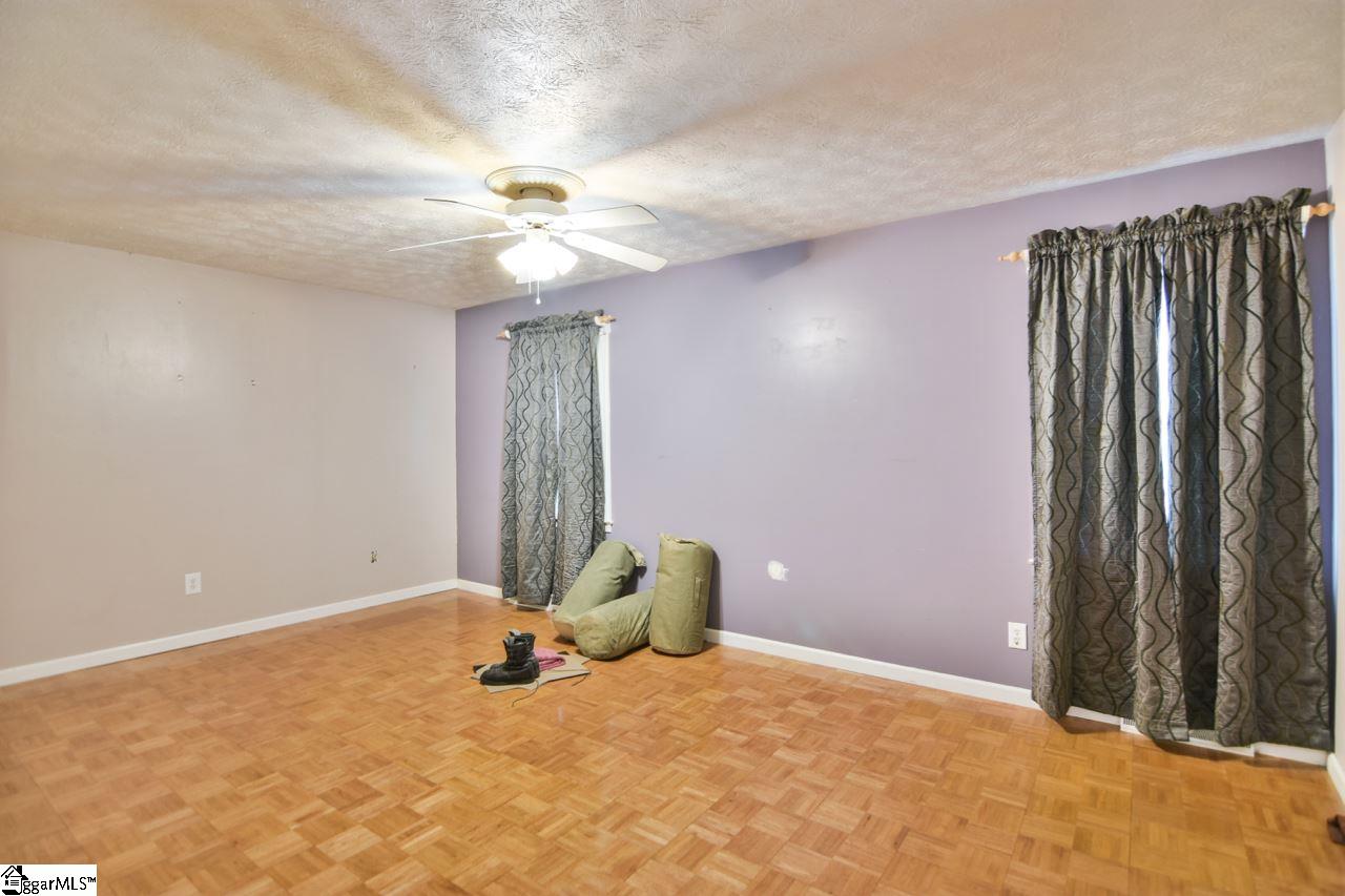 4418 Old Easley Bridge Road Easley, SC 29642 - Photo 11 of 29 Gallery Image 11