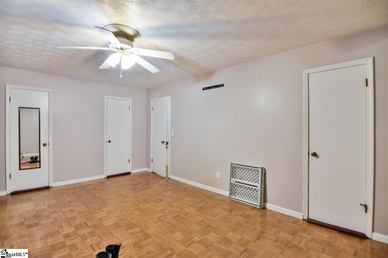 4418 Old Easley Bridge Road Easley, SC 29642 - Photo 12 of 29 Gallery Image 12