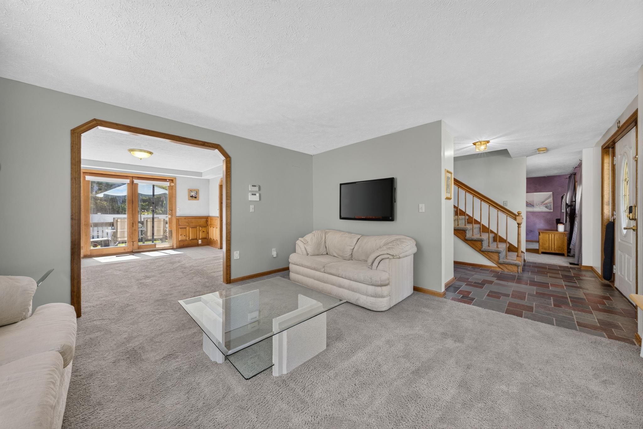 177 Ridge Road Nashua, NH 03062 - Photo 15 of 49