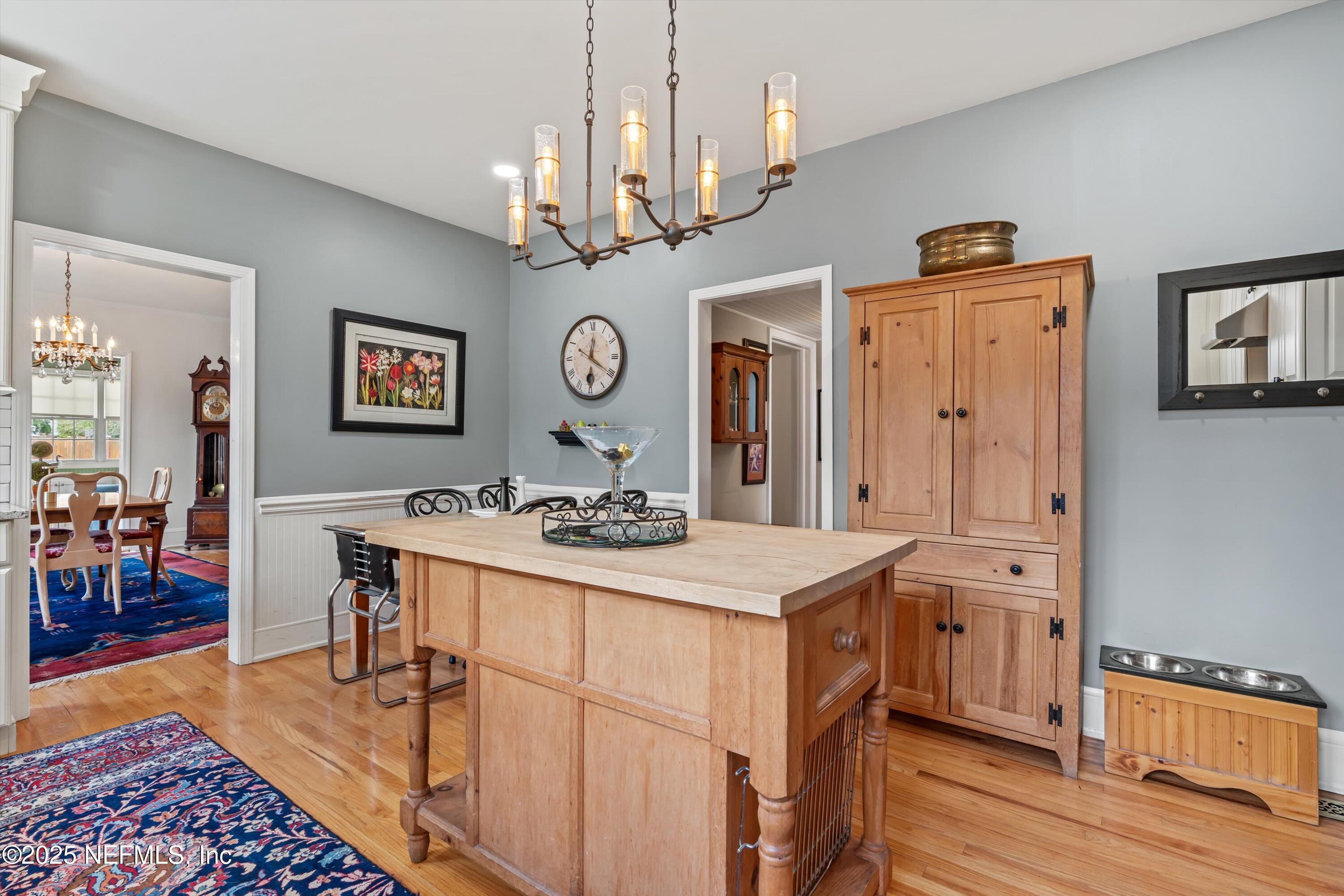 1130 River Oaks Road Jacksonville, FL 32207 - Photo 15 of 51 Eat-in Kitchen