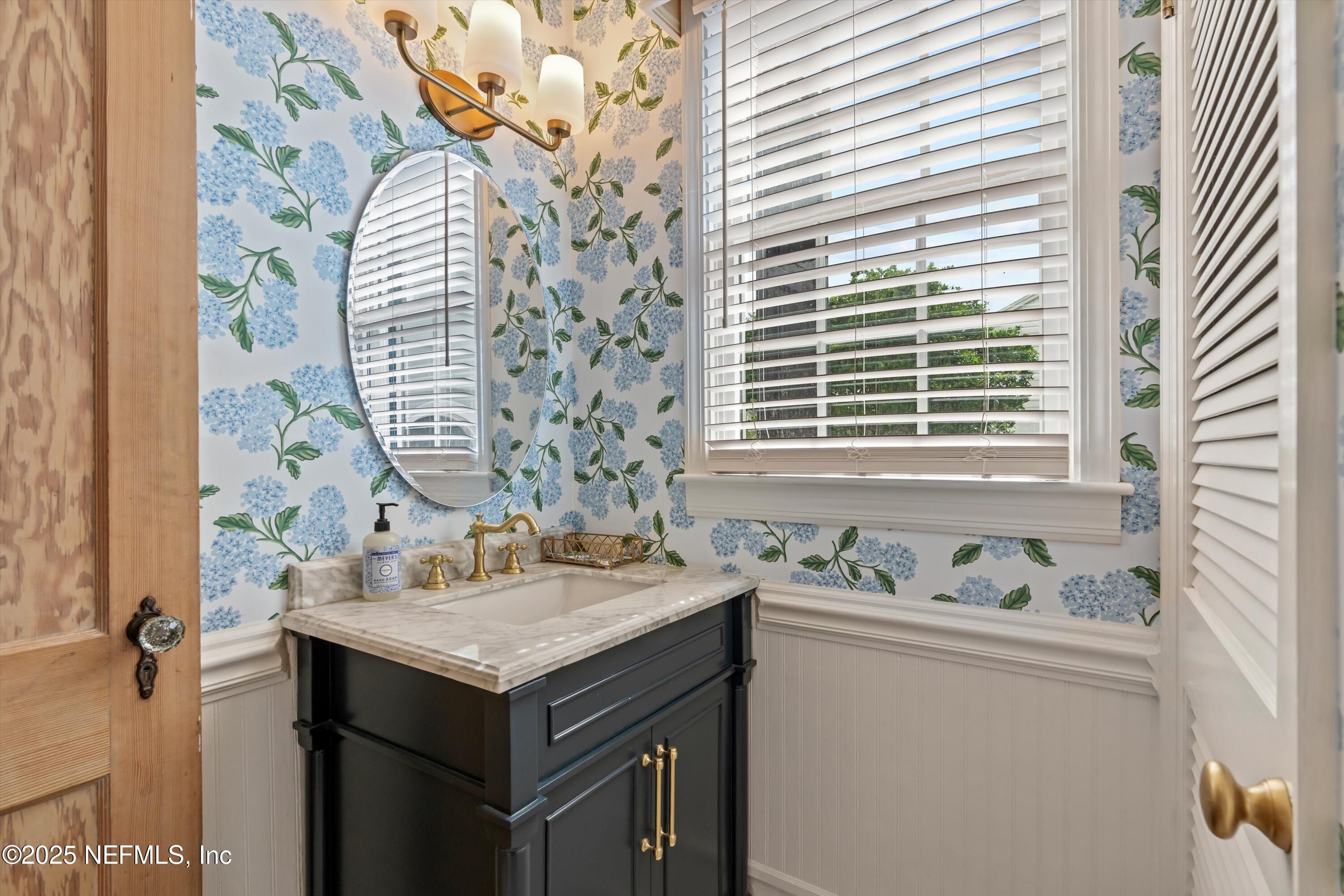 1130 River Oaks Road Jacksonville, FL 32207 - Photo 21 of 51 Half Bath