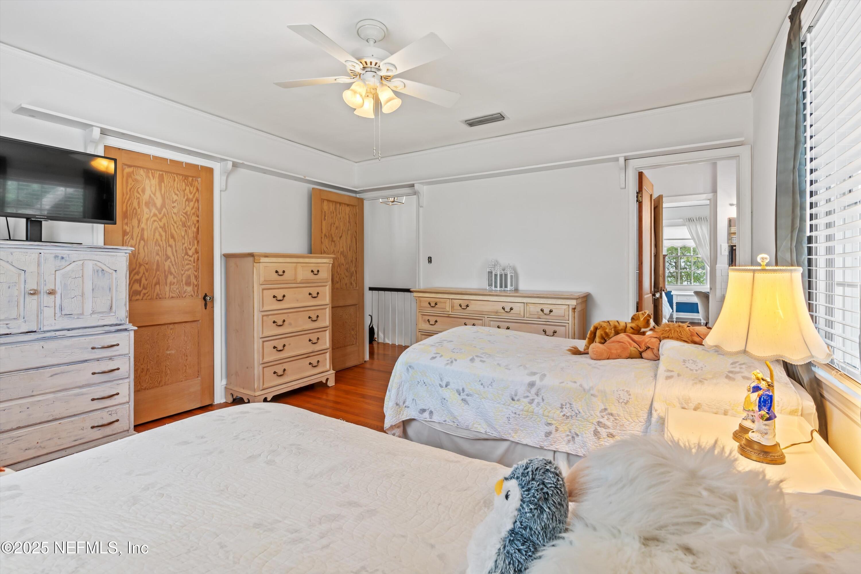 1130 River Oaks Road Jacksonville, FL 32207 - Photo 34 of 51 Bedroom 3