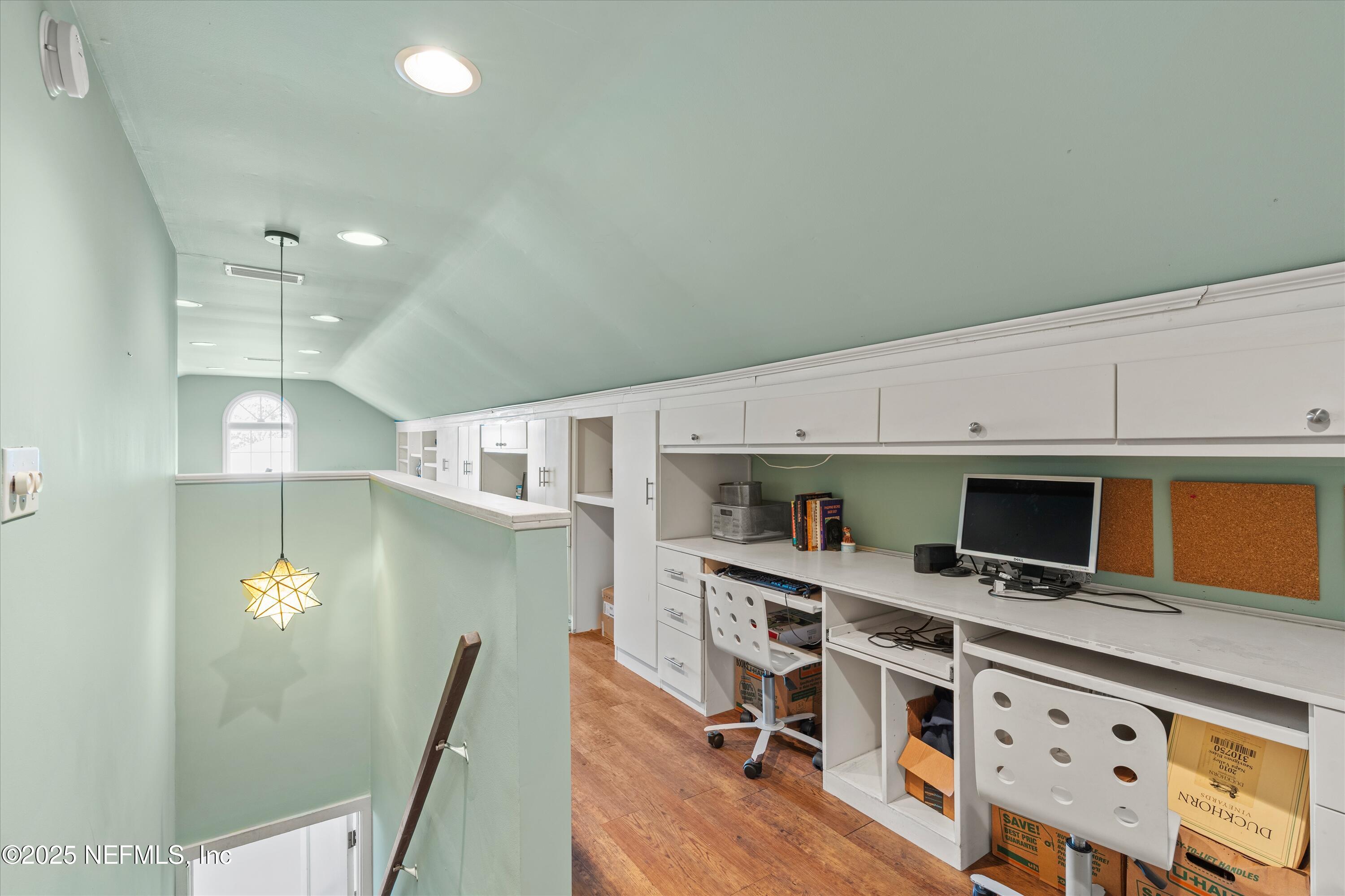 1130 River Oaks Road Jacksonville, FL 32207 - Photo 37 of 51 Hall