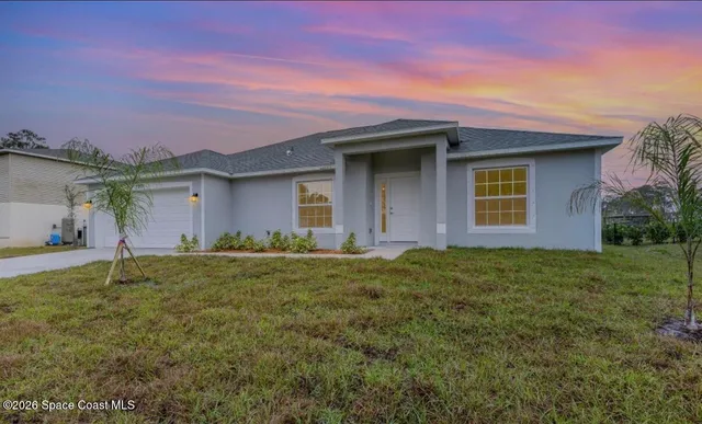 $339,900 | 323 Santa Martia Street Southwest, Palm Bay, FL 32908