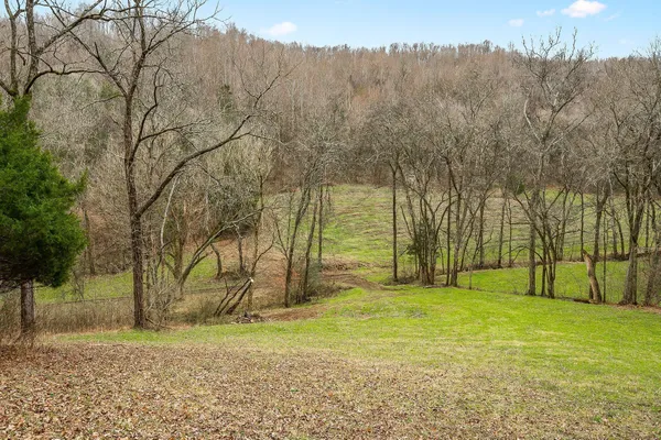 $550,000 | 584 Lancaster Highway, Hickman, TN 38567