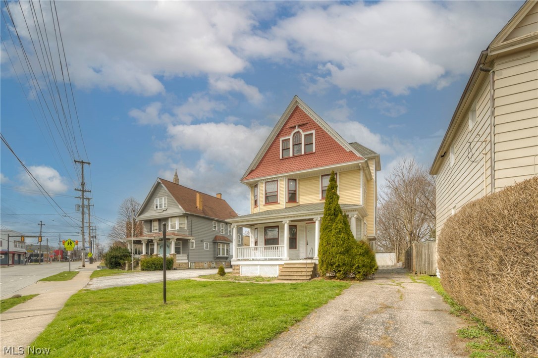 4432 Pearl Road Cleveland, OH 44109 - Photo 2 of 50