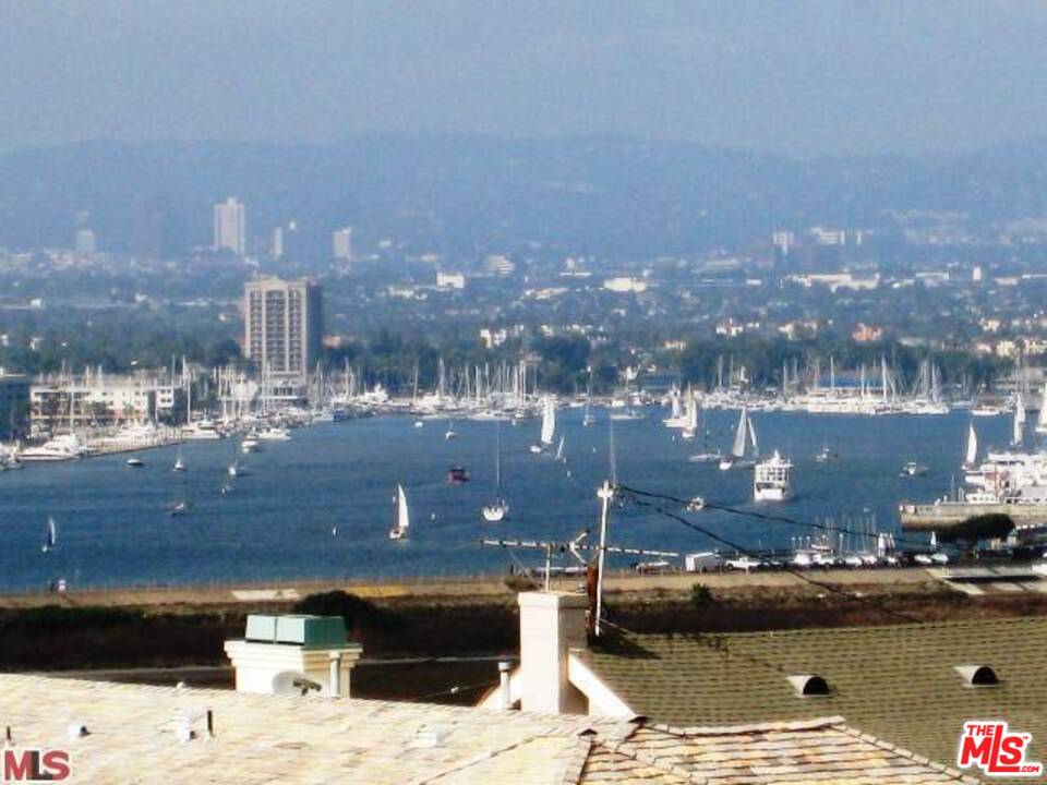 305 Rees Street Playa del Rey, CA 90293 - Photo 1 of 25