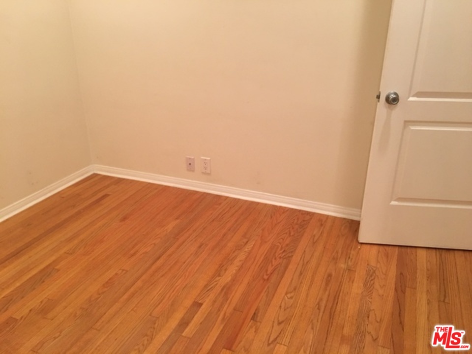 305 Rees Street Playa del Rey, CA 90293 - Photo 13 of 25