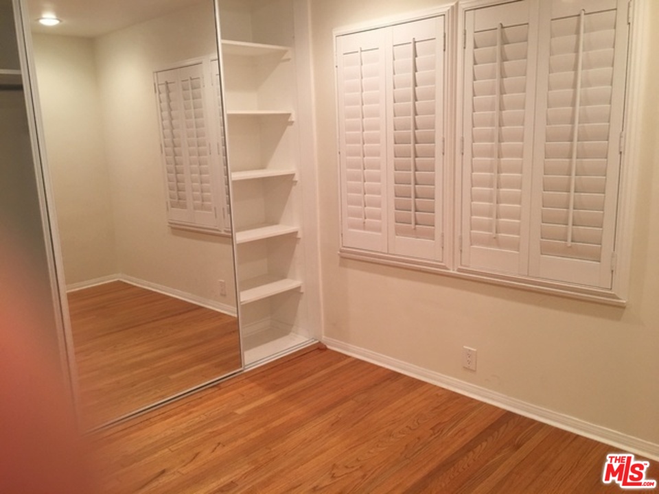305 Rees Street Playa del Rey, CA 90293 - Photo 14 of 25