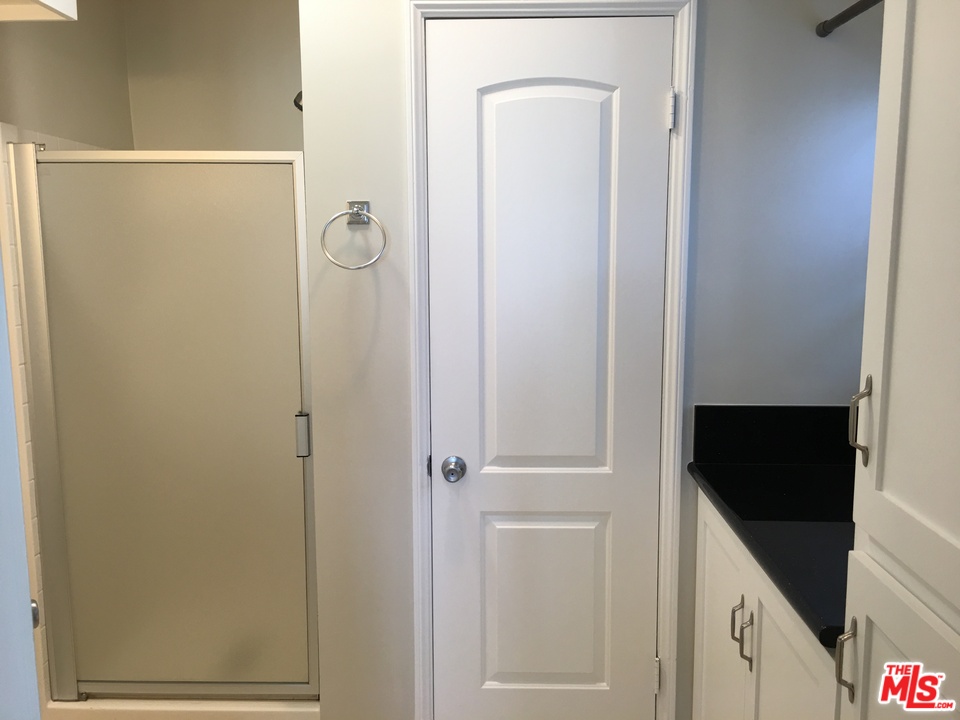 305 Rees Street Playa del Rey, CA 90293 - Photo 18 of 25
