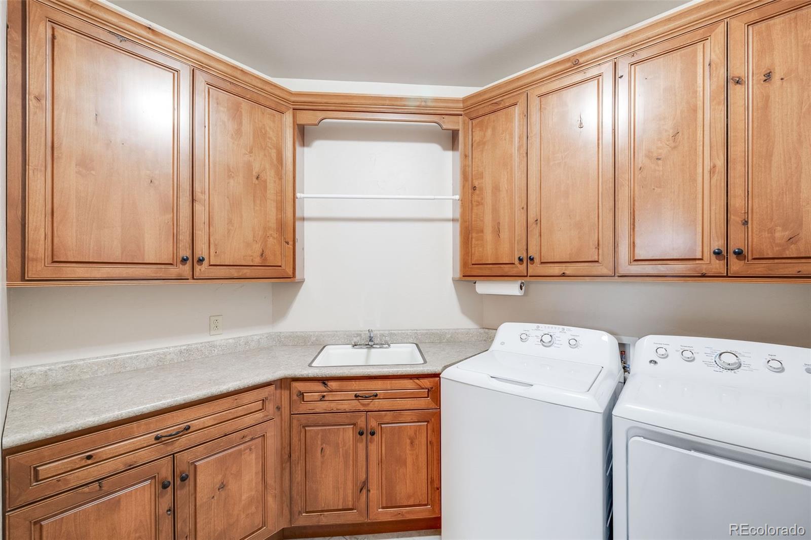 185 River Ridge Trail Walsenburg, CO 81089 - Photo 30 of 50 a utility room with dryer and washer