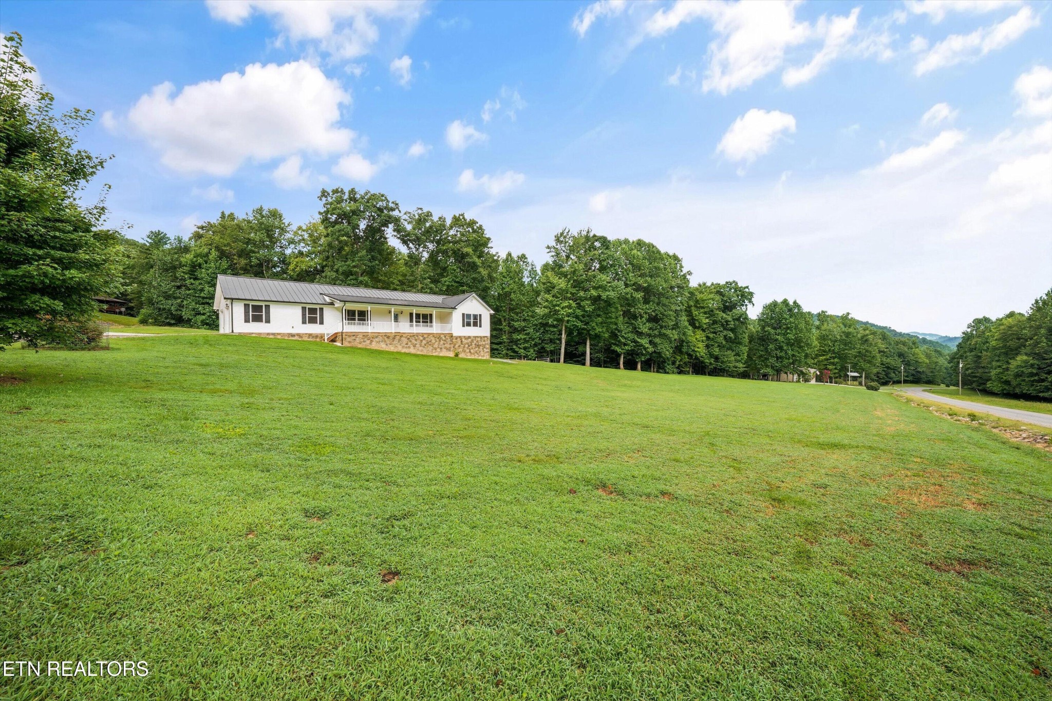 1220 Cougar Trail Del Rio, TN 37727 - Photo 30 of 37 Gallery Image 30