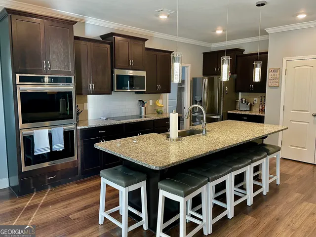 $750,000 | 8625 Drake Drive, Lula, GA 30554