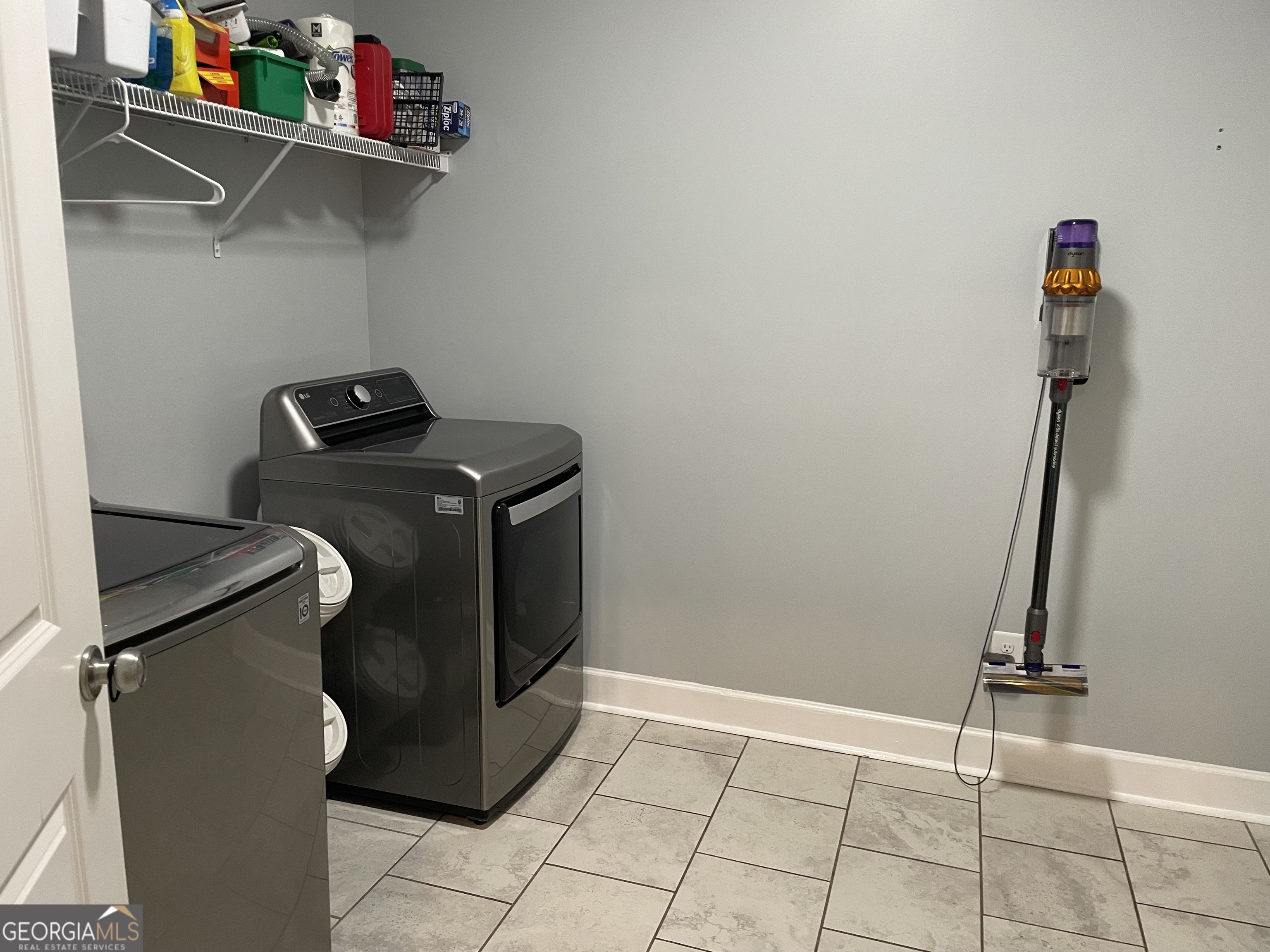 8625 Drake Drive Lula, GA 30554 - Photo 31 of 86