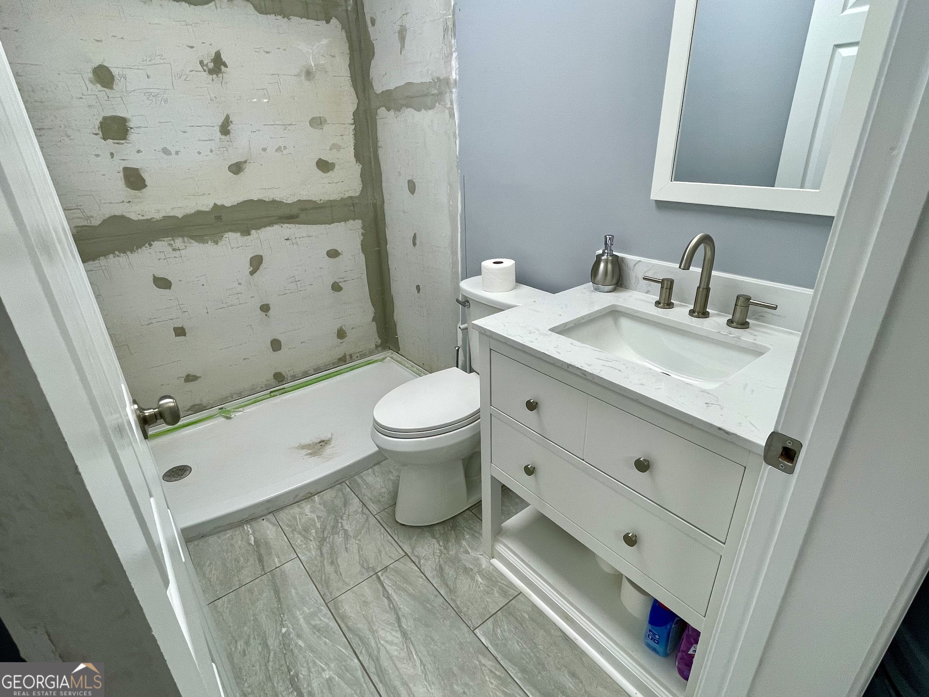 8625 Drake Drive Lula, GA 30554 - Photo 75 of 86 Shower will be completed with Tile