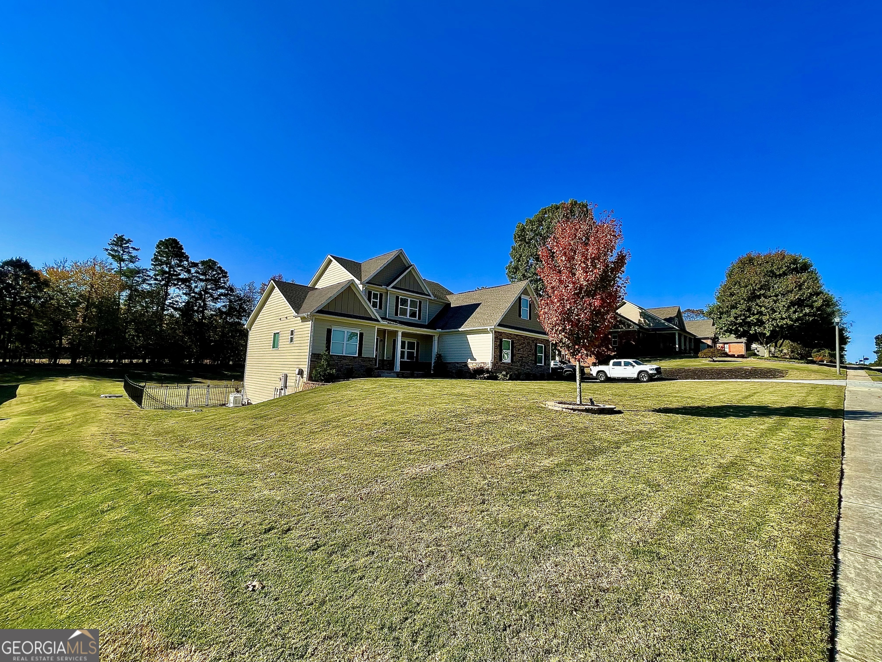 8625 Drake Drive Lula, GA 30554 - Photo 8 of 86