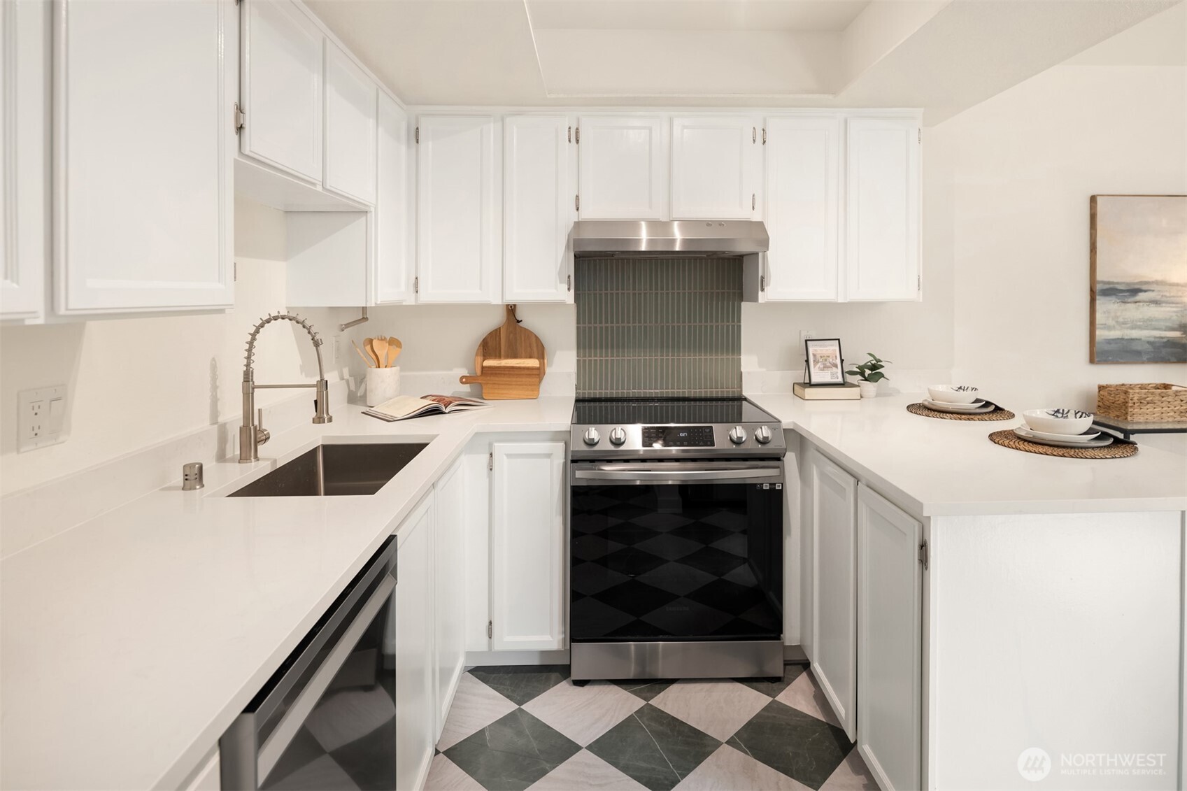 18003 108th Avenue Northeast, Unit B2 Bothell, WA 98011 - Photo 11 of 27