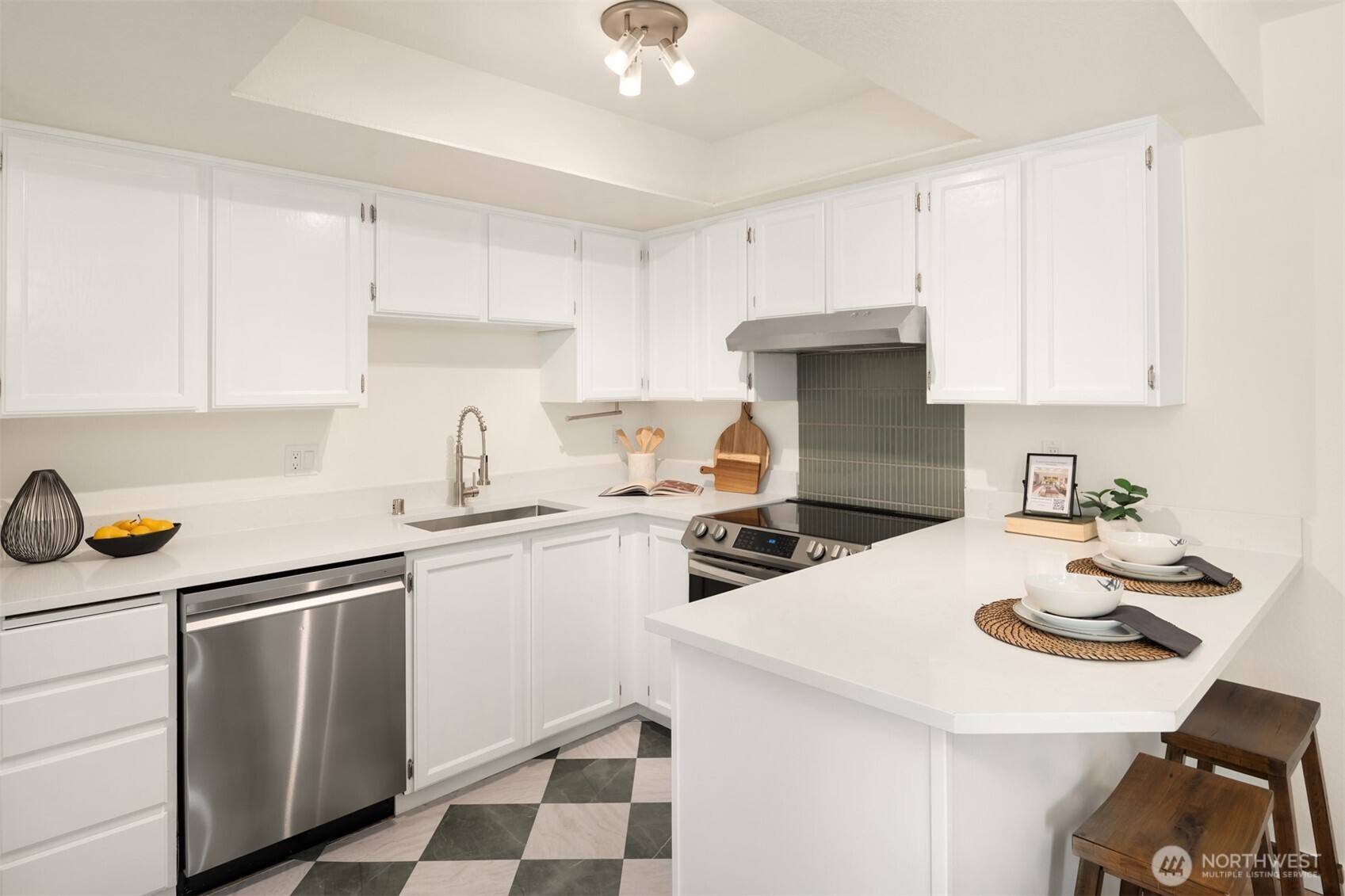 18003 108th Avenue Northeast, Unit B2 Bothell, WA 98011 - Photo 12 of 27