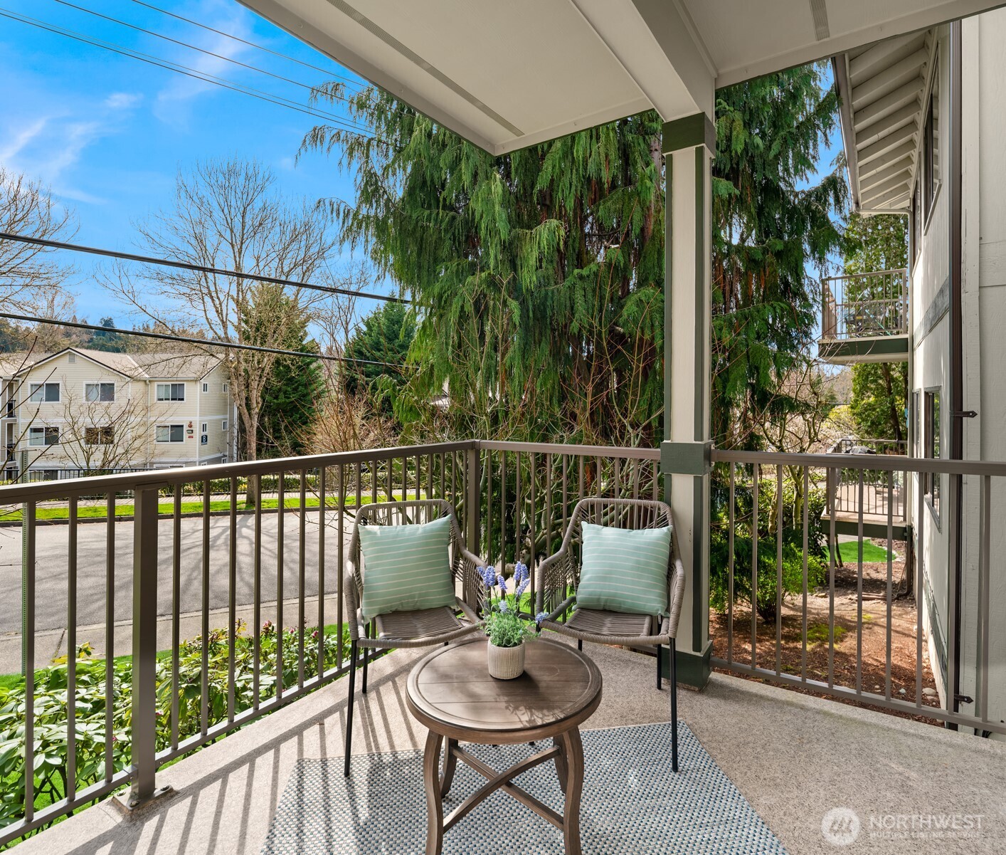 18003 108th Avenue Northeast, Unit B2 Bothell, WA 98011 - Photo 4 of 27