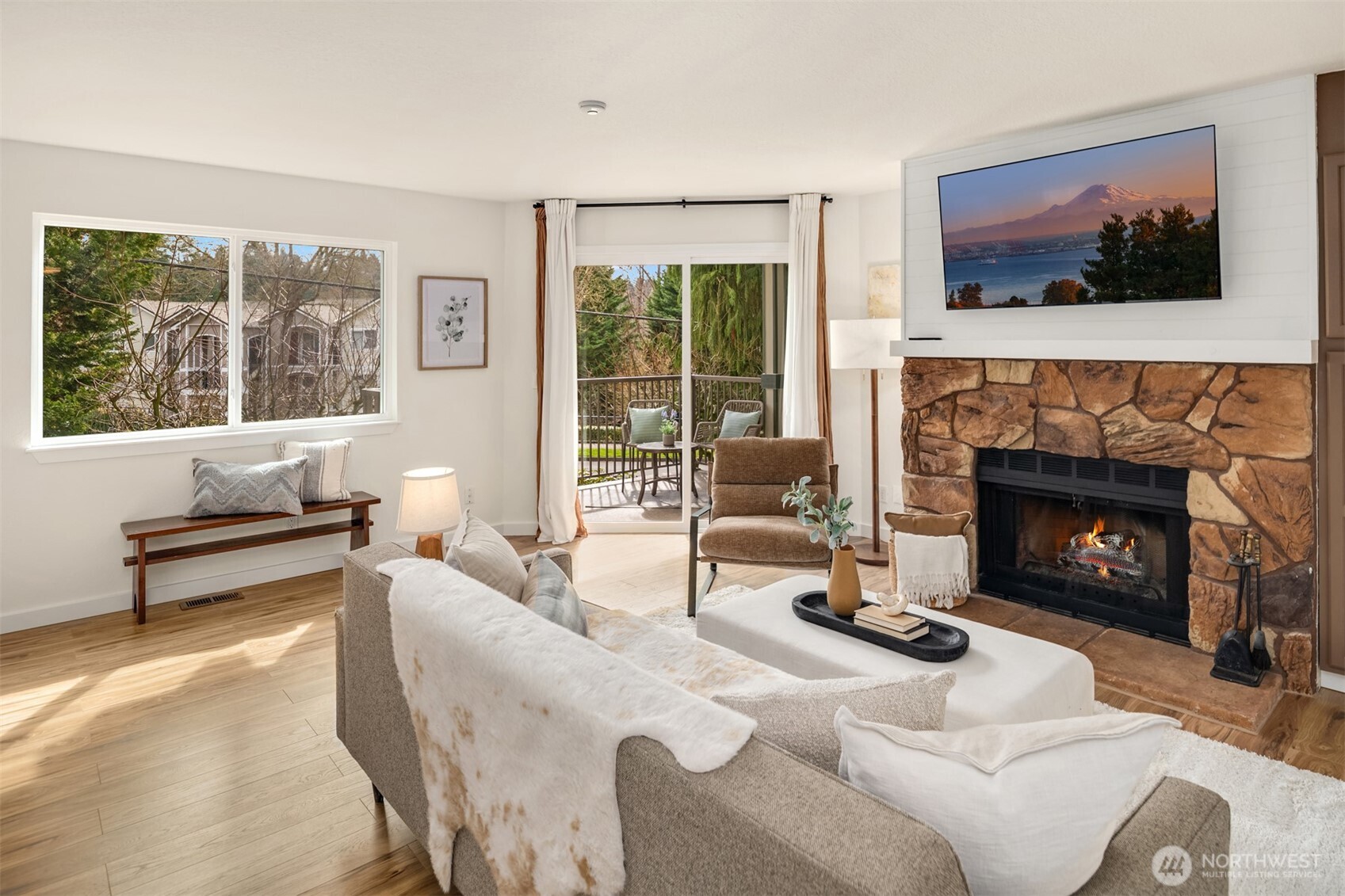 18003 108th Avenue Northeast, Unit B2 Bothell, WA 98011 - Photo 6 of 27