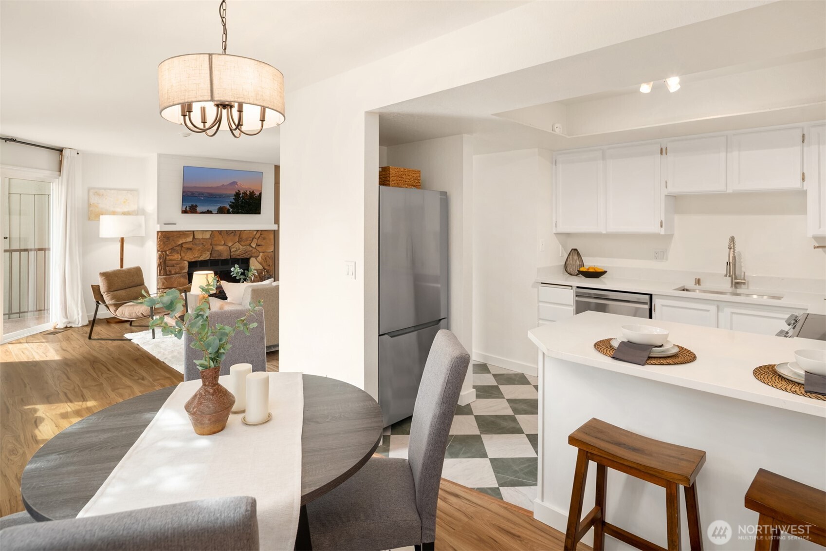 18003 108th Avenue Northeast, Unit B2 Bothell, WA 98011 - Photo 9 of 27