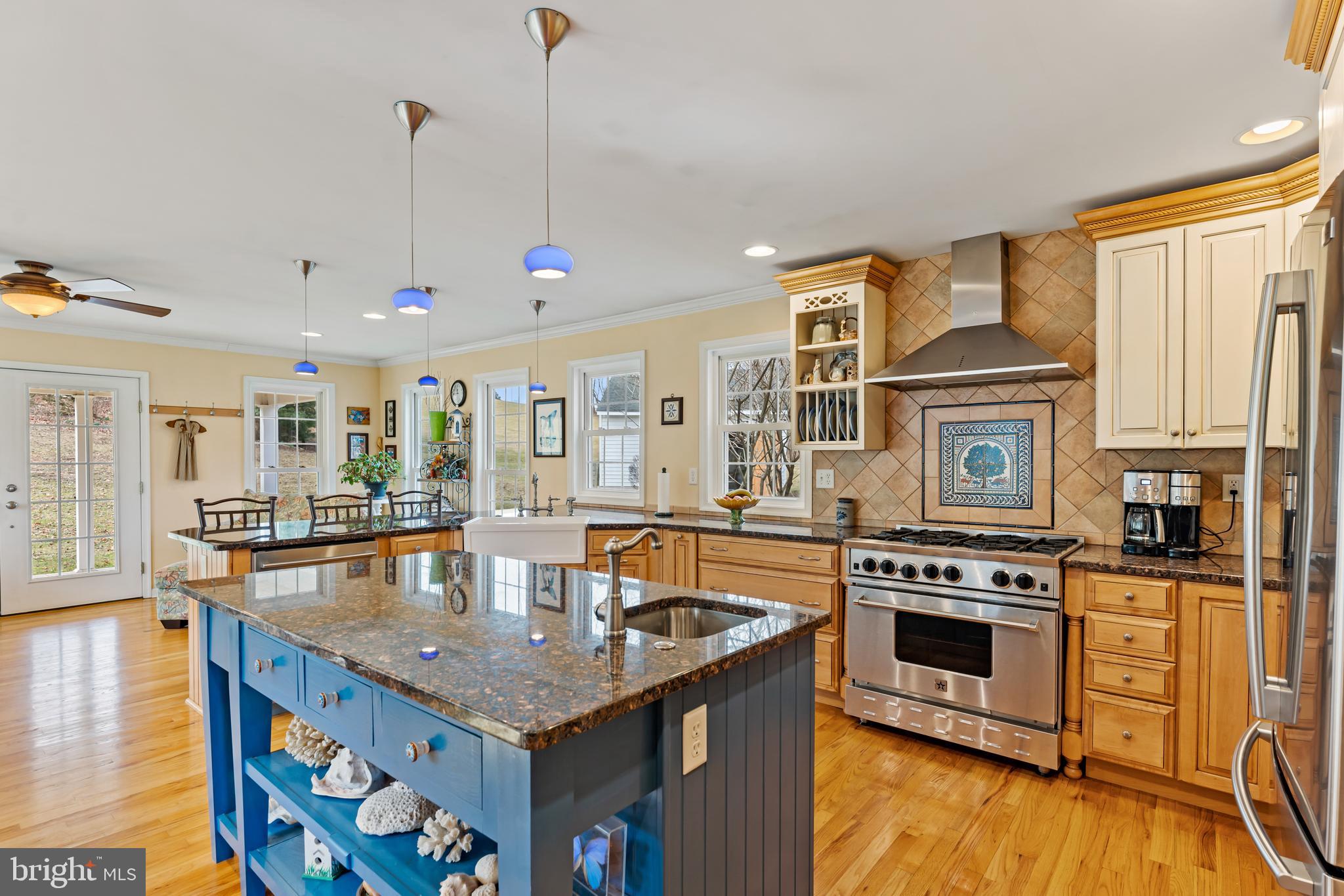 2237 Gillis Road Woodbine, MD 21797 - Photo 3 of 31