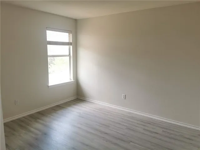 $2,000 | 3207 Barksdale Drive, Austin, TX 78725