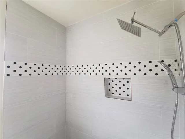 $2,000 | 3207 Barksdale Drive, Austin, TX 78725