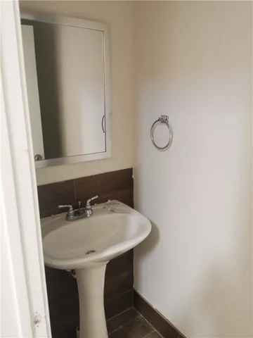 $2,000 | 3207 Barksdale Drive, Austin, TX 78725