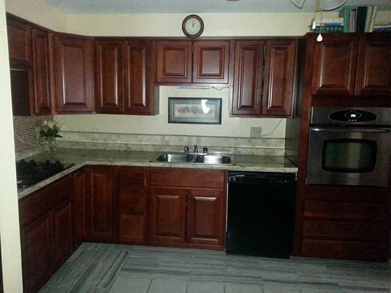 1040 Robbins Station Road North Huntingdon, PA 15642 - Photo 3 of 25 Kitchen.