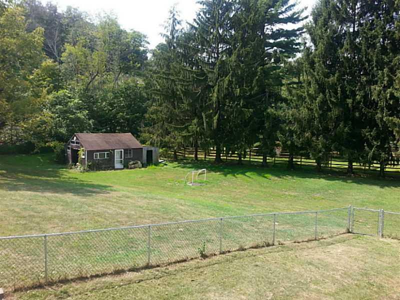 1040 Robbins Station Road North Huntingdon, PA 15642 - Photo 21 of 25 Yard/Garden.