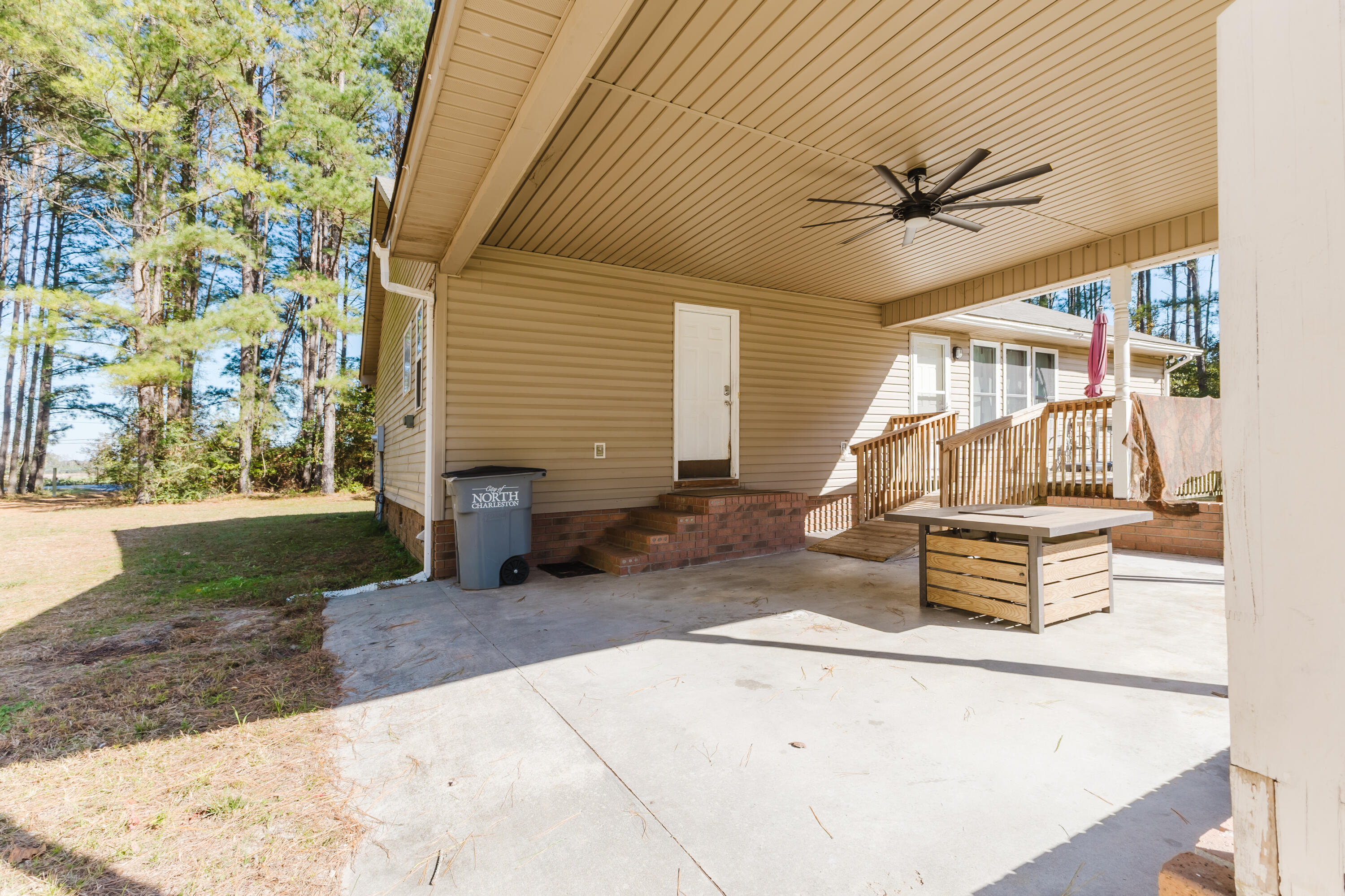 7050 Old State Road Holly Hill, SC 29059 - Photo 13 of 37