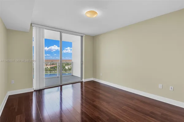 $3,100 | 2681 North Flamingo Road, Unit 1903S, Sunrise, FL 33323