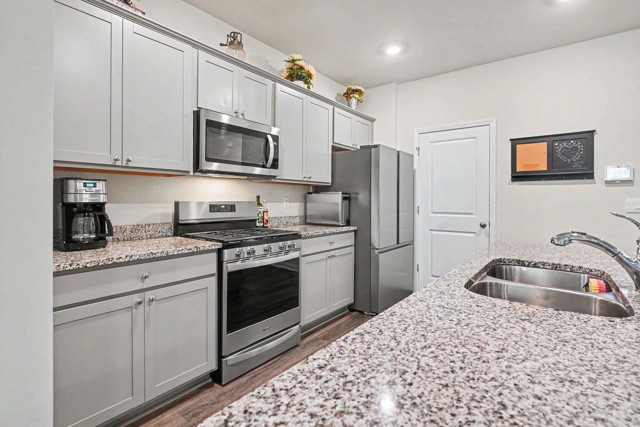 655 Gryffindor Drive Longs, SC 29568 - Photo 9 of 34