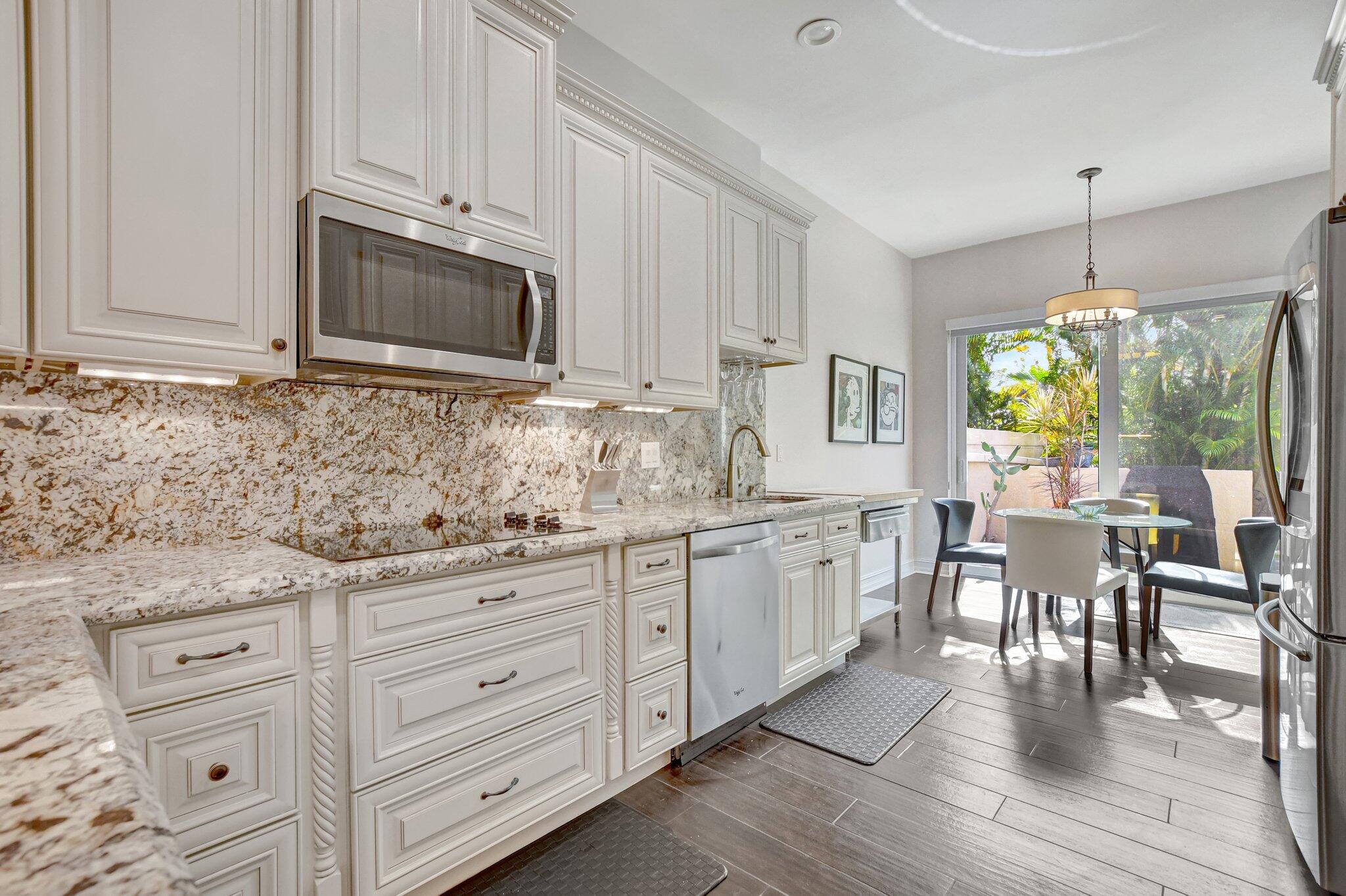 2530 Northwest 52nd Street Boca Raton, FL 33496 - Photo 17 of 67 - Eat In