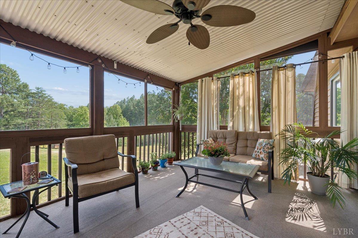 11188 Dickerson Mill Road Moneta, VA 24121 - Photo 24 of 39