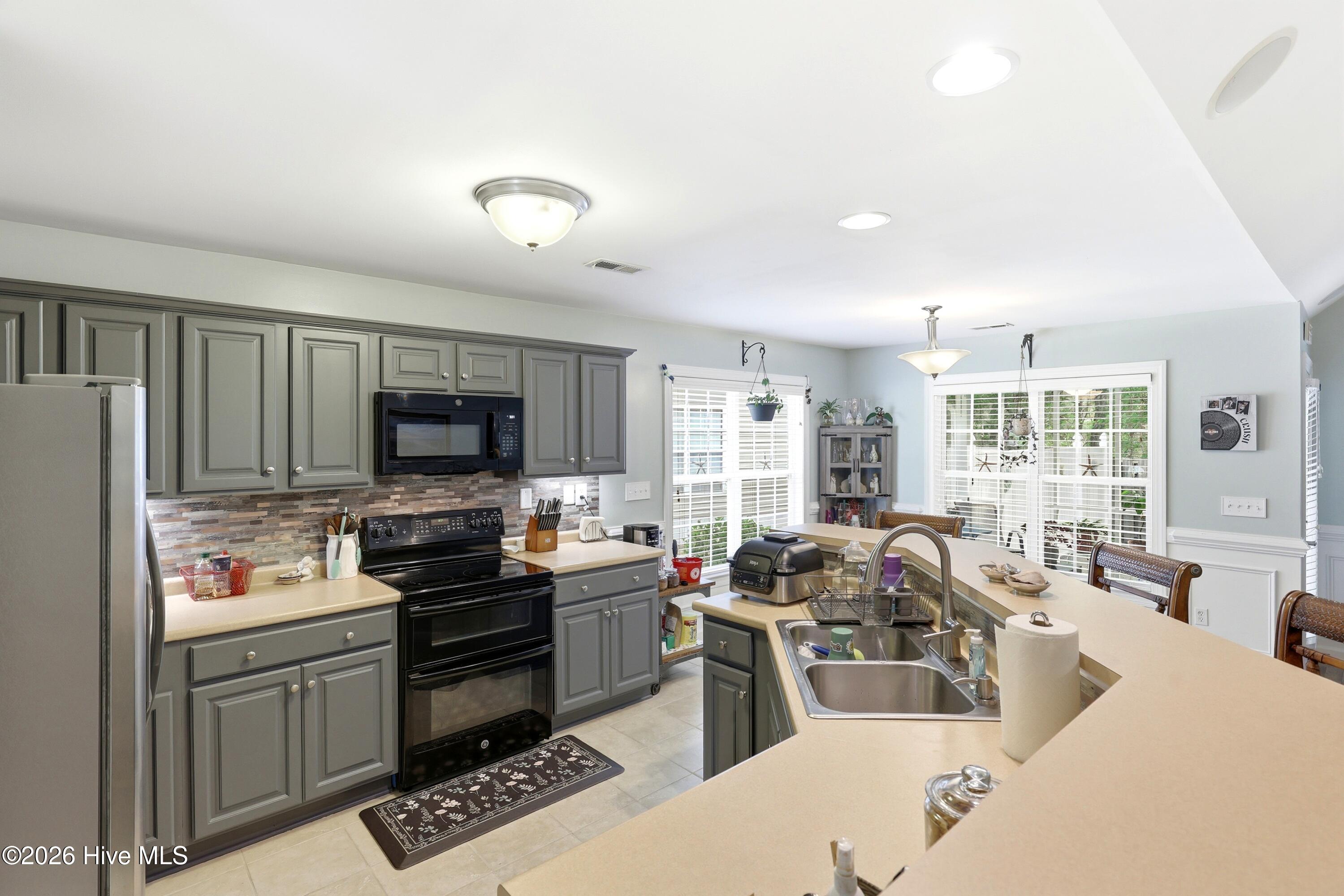 117 Cedar Tree Lane Southwest Calabash, NC 28467 - Photo 13 of 48
