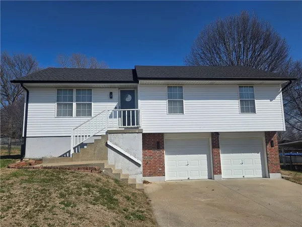 $245,000 | 712 Maple Street, Wellington, MO 64097