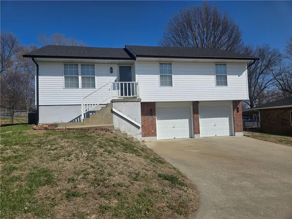 $245,000 | 712 Maple Street, Wellington, MO 64097