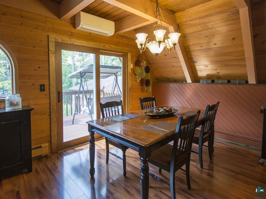 2001 MacFarlane Road Duluth, MN 55811 - Photo 9 of 24 Dining Room