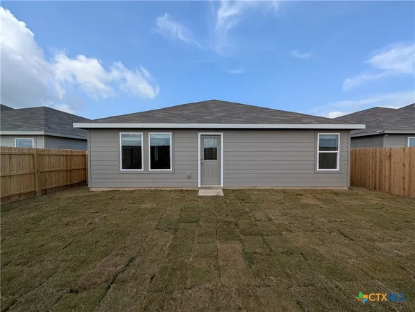 $1,845 | 2207 Allison Creek, Marion, TX 78124