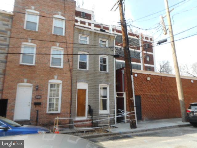 202 South Regester Street Baltimore, MD 21231 - Photo 2 of 4 Side View