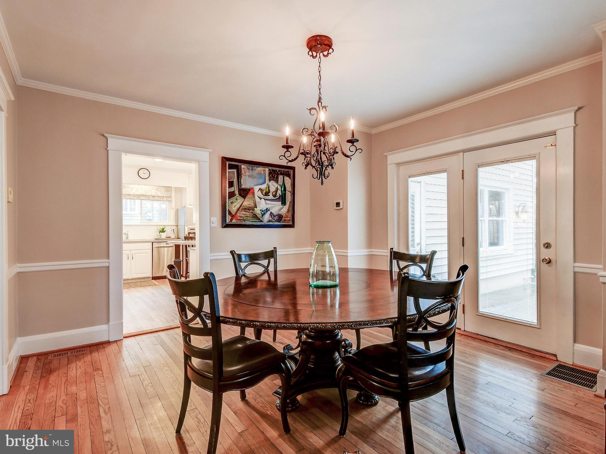 6415 Pinehurst Road Baltimore, MD 21212 - Photo 11 of 40