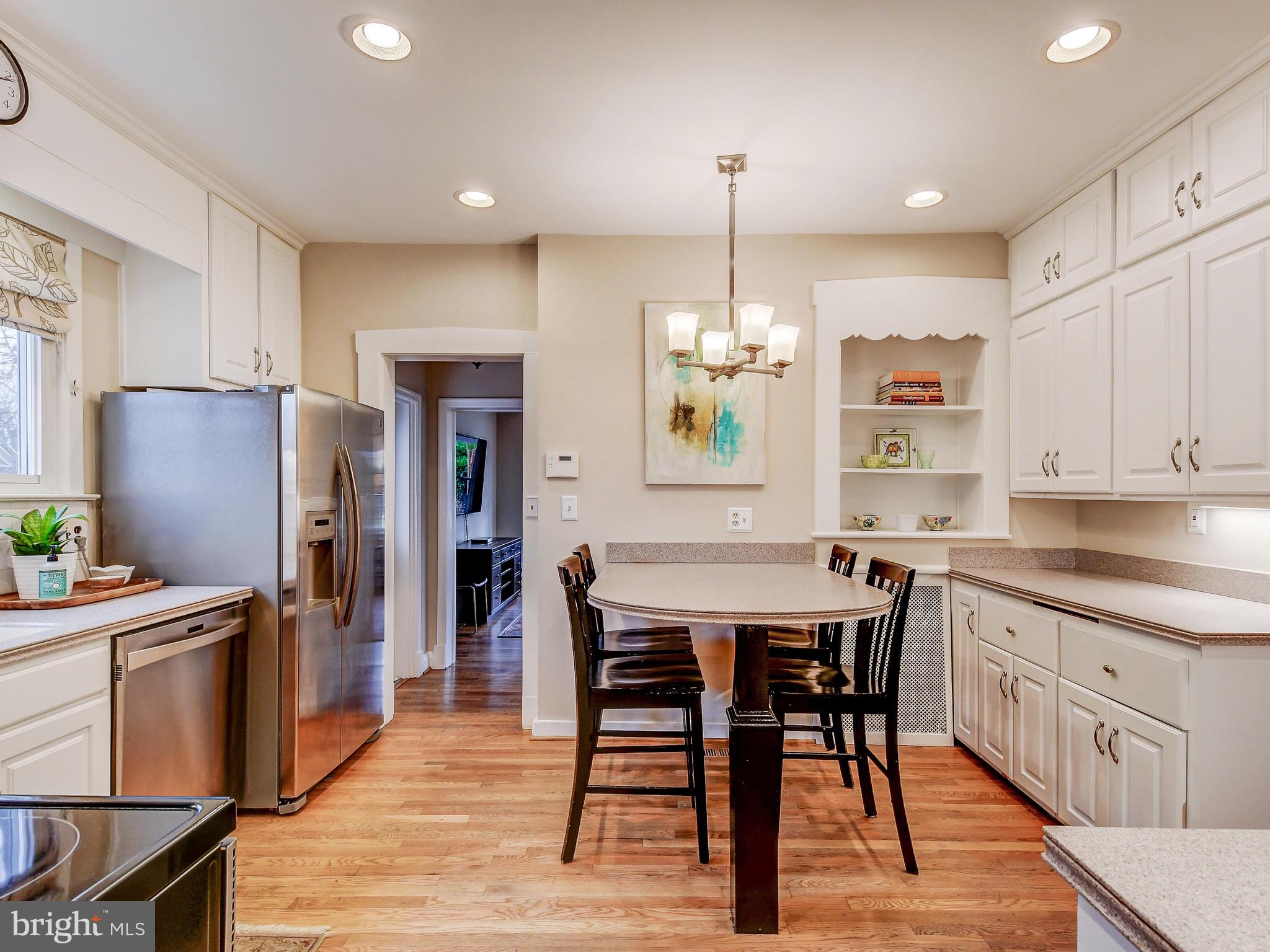 6415 Pinehurst Road Baltimore, MD 21212 - Photo 14 of 40