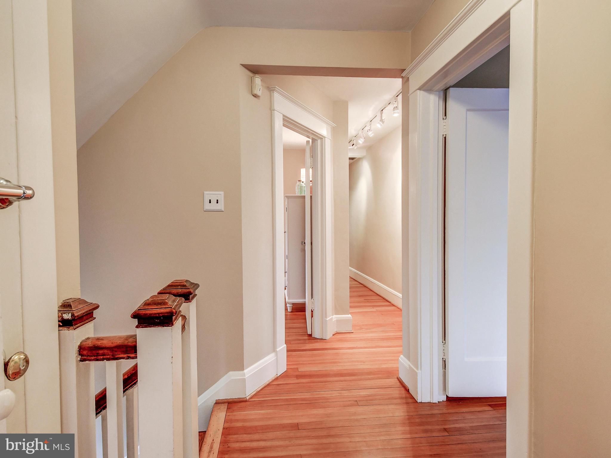 6415 Pinehurst Road Baltimore, MD 21212 - Photo 20 of 40
