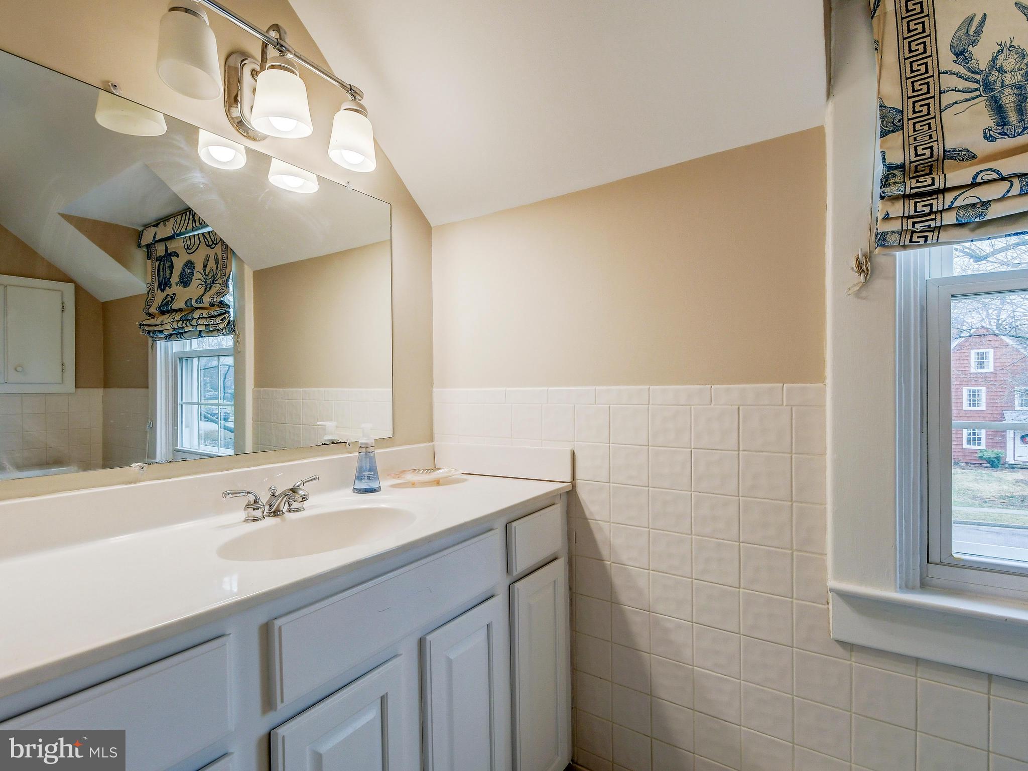 6415 Pinehurst Road Baltimore, MD 21212 - Photo 30 of 40