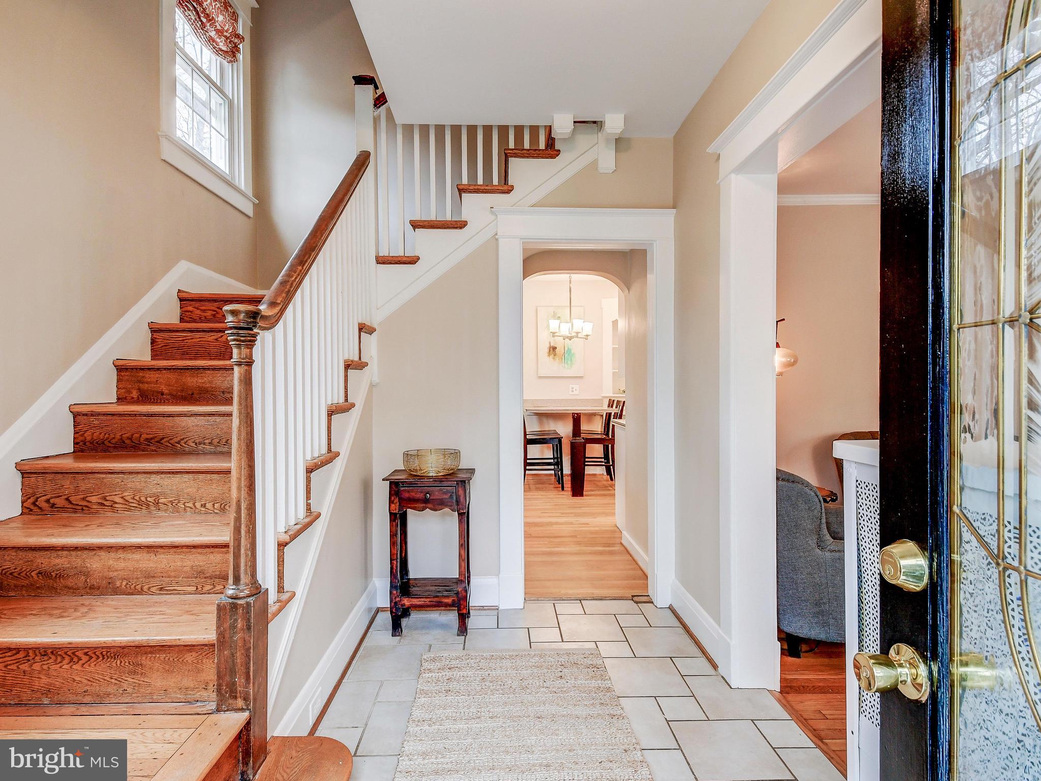 6415 Pinehurst Road Baltimore, MD 21212 - Photo 4 of 40