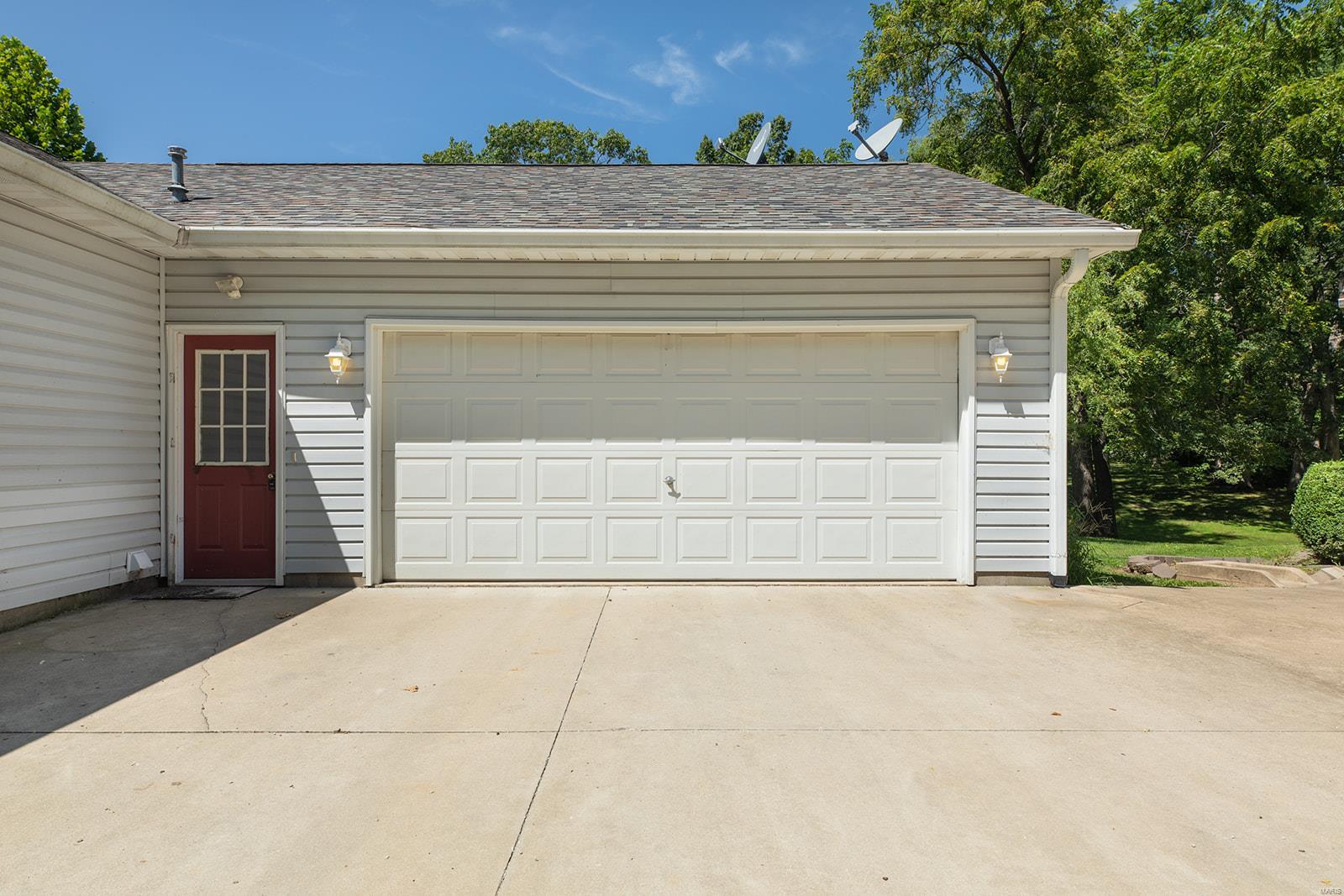 34686 Gun Club Road Brighton, IL 62012 - Photo 13 of 63