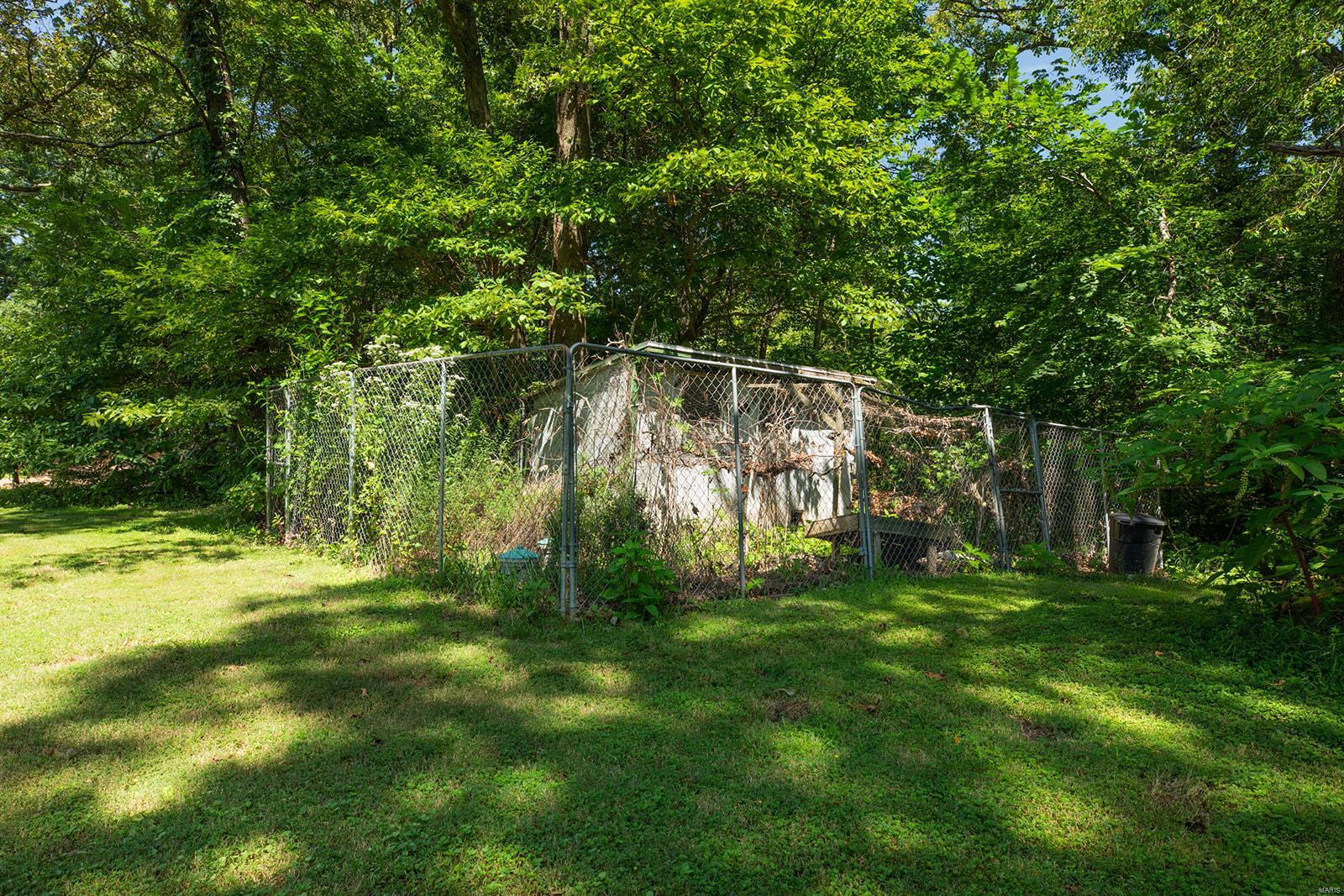 34686 Gun Club Road Brighton, IL 62012 - Photo 25 of 63